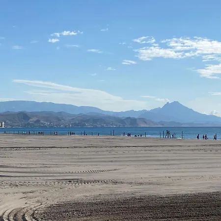 Carolinas &golf House アパート *